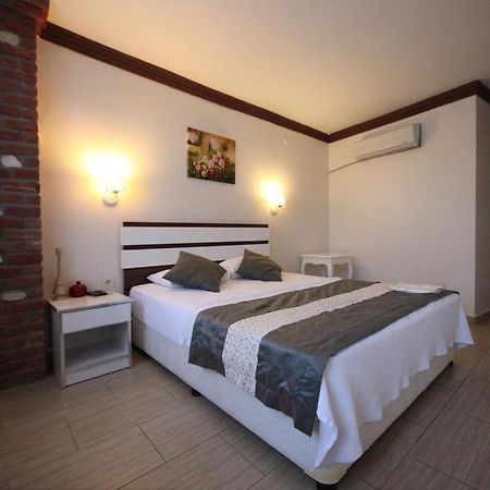 Lavinya Otel Бозджаада Екстериор снимка