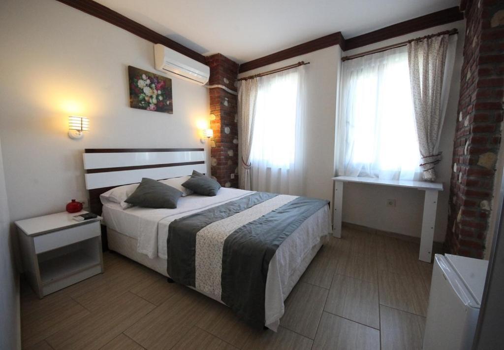 Lavinya Otel Бозджаада Екстериор снимка