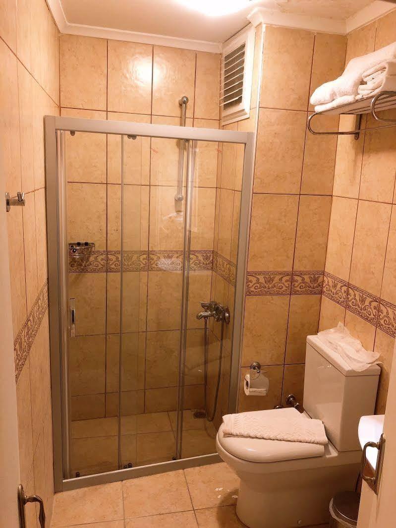 Lavinya Otel Бозджаада Екстериор снимка